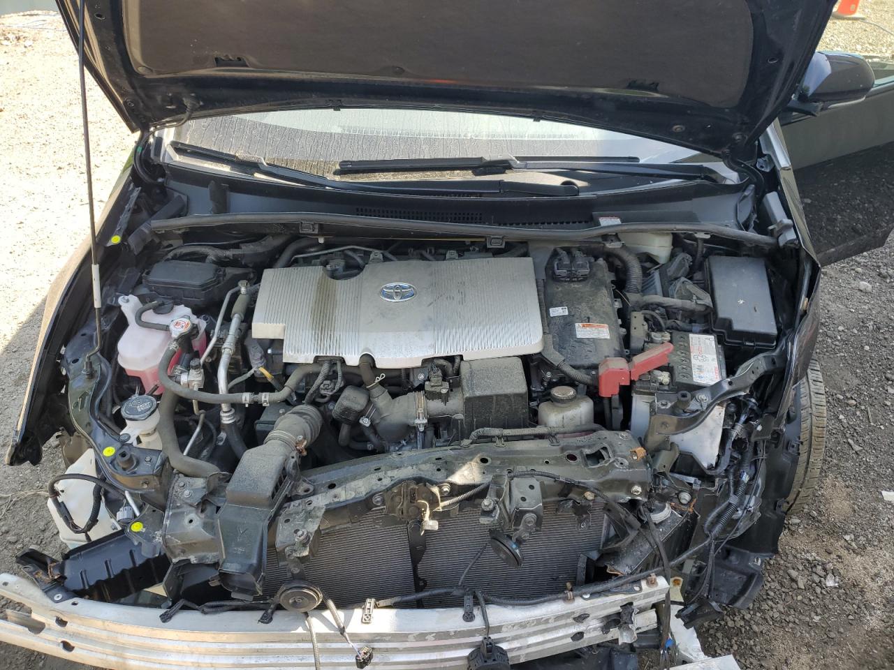 JTDL9MFU5M3025324 2021 Toyota Prius Le