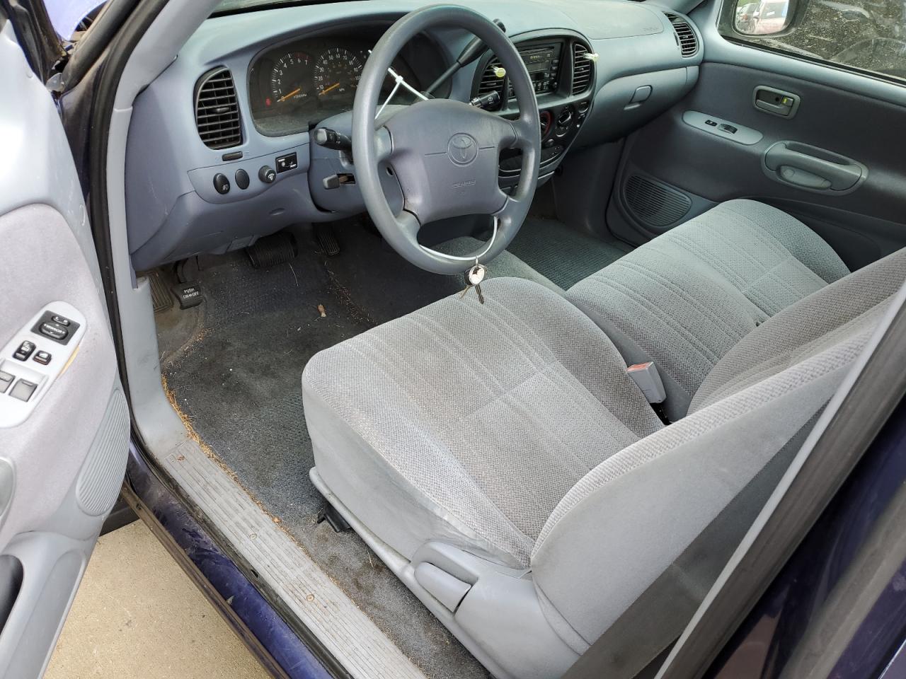 5TBRT3410YS088939 2000 Toyota Tundra Access Cab