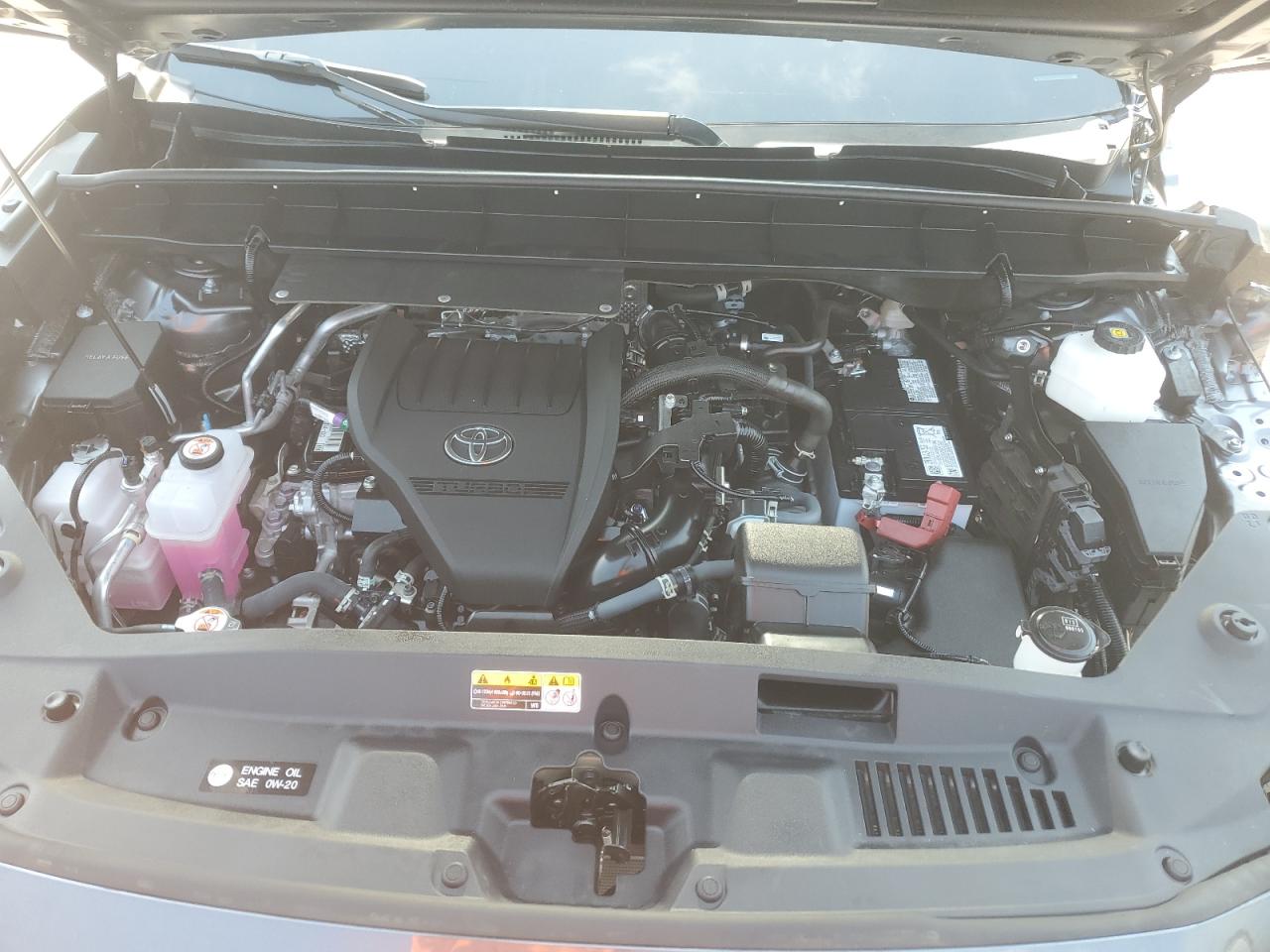 5TDKDRAH6RS052247 2024 Toyota Highlander Le