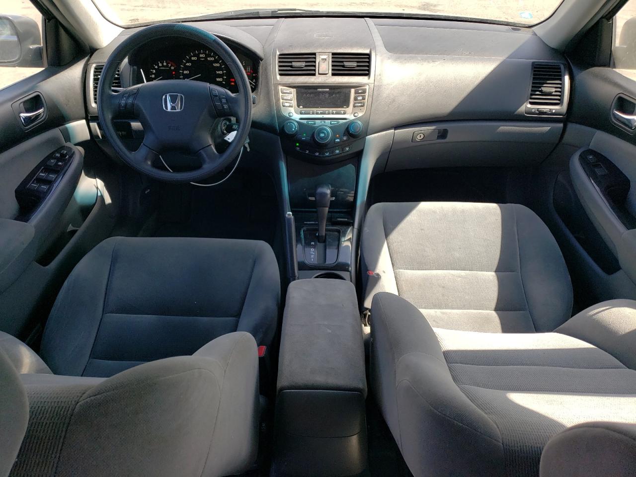 1HGCM56356A047111 2006 Honda Accord Se