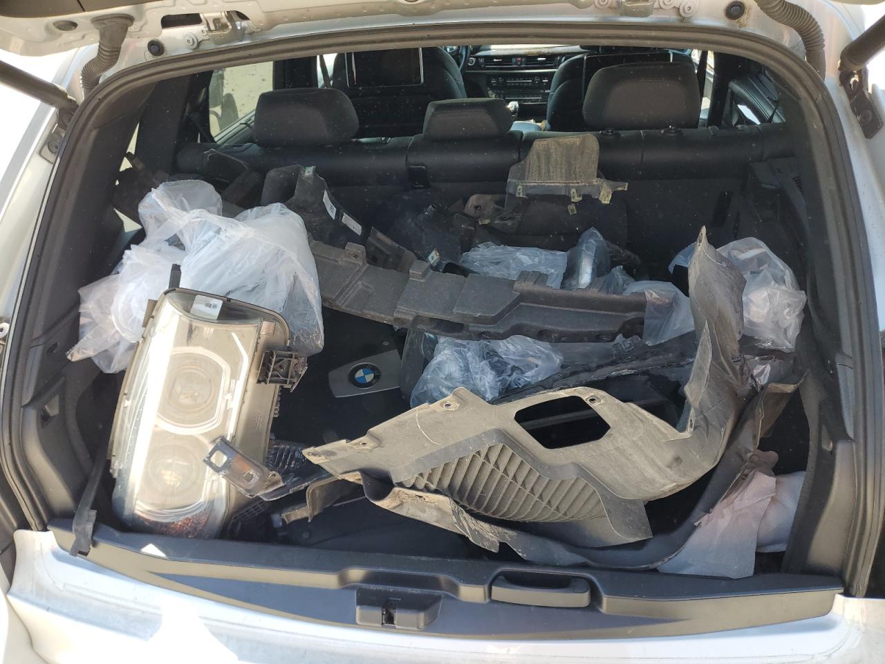 5UXKR6C59G0J83061 2016 BMW X5 xDrive50I