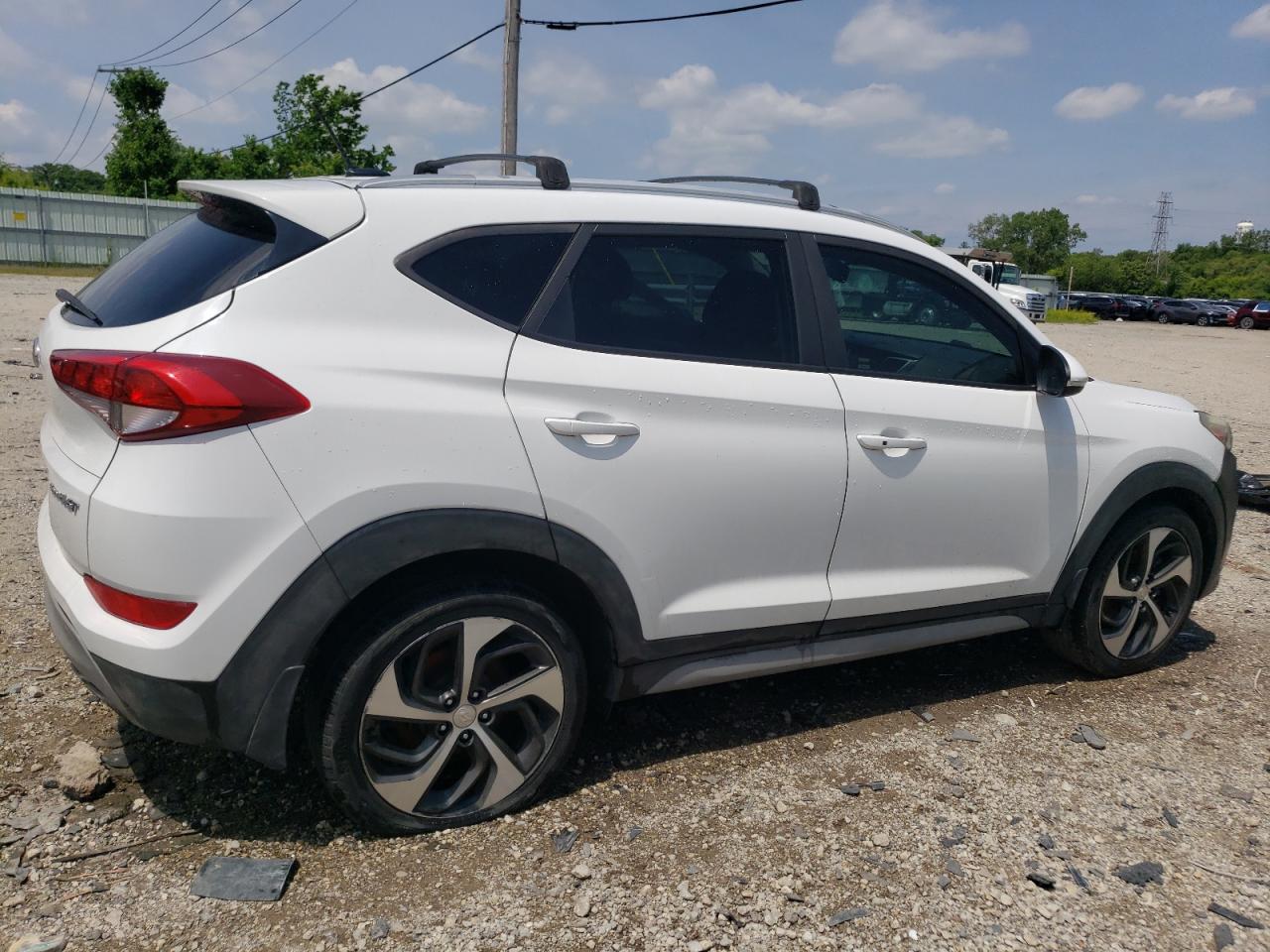 KM8J33A27HU388602 2017 Hyundai Tucson Limited