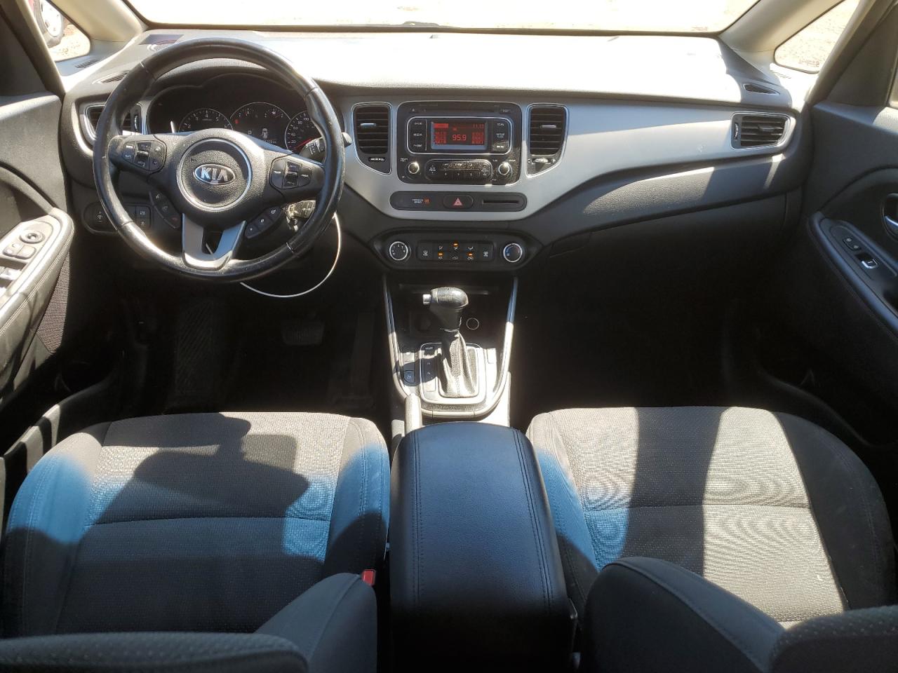 KNAHT8A30E7047543 2014 Kia Rondo