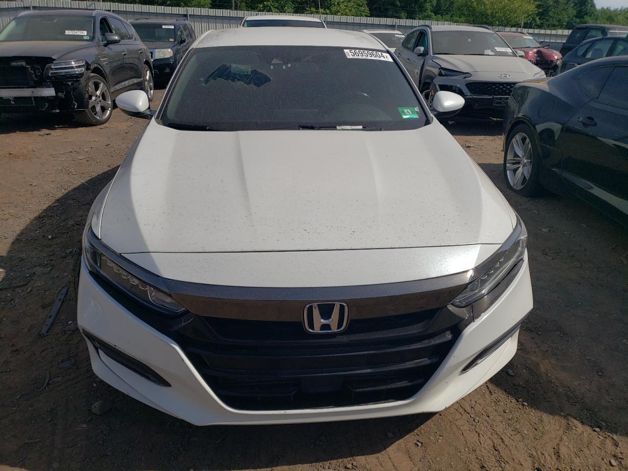 1HGCV1F3XJA092575 2018 Honda Accord Sport