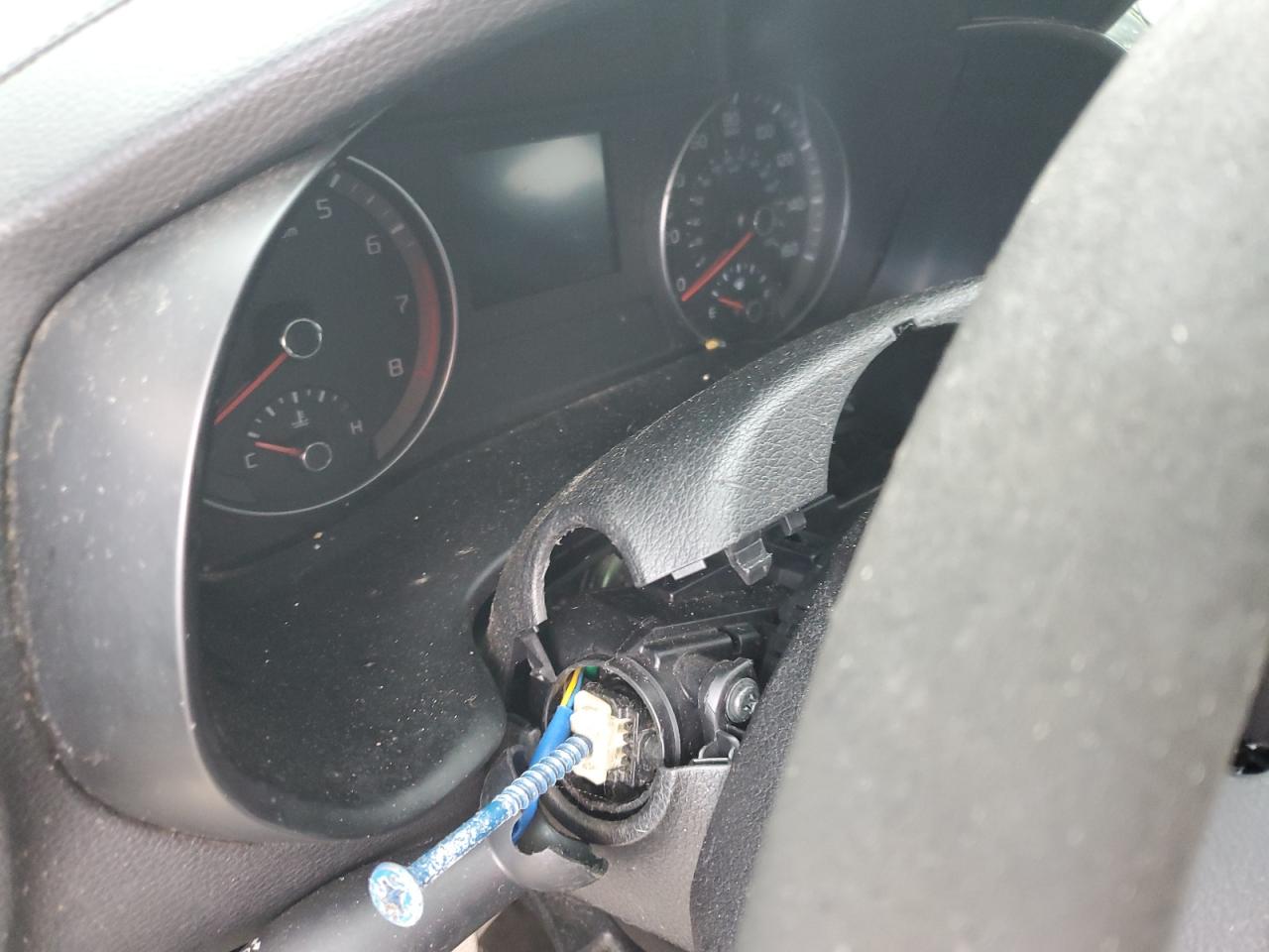 3KPF24AD4KE014720 2019 Kia Forte Fe