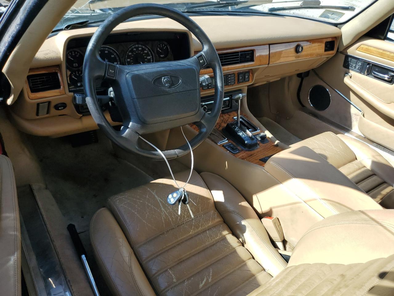 SAJNW5847NC181985 1992 Jaguar Xjs