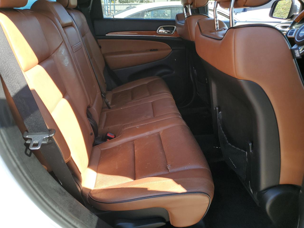 1C4RJFCT6DC583319 2013 Jeep Grand Cherokee Overland