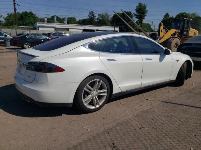 2013 Tesla Model S VIN: 5YJSA1DP0DFP17881 Lot: 58572844