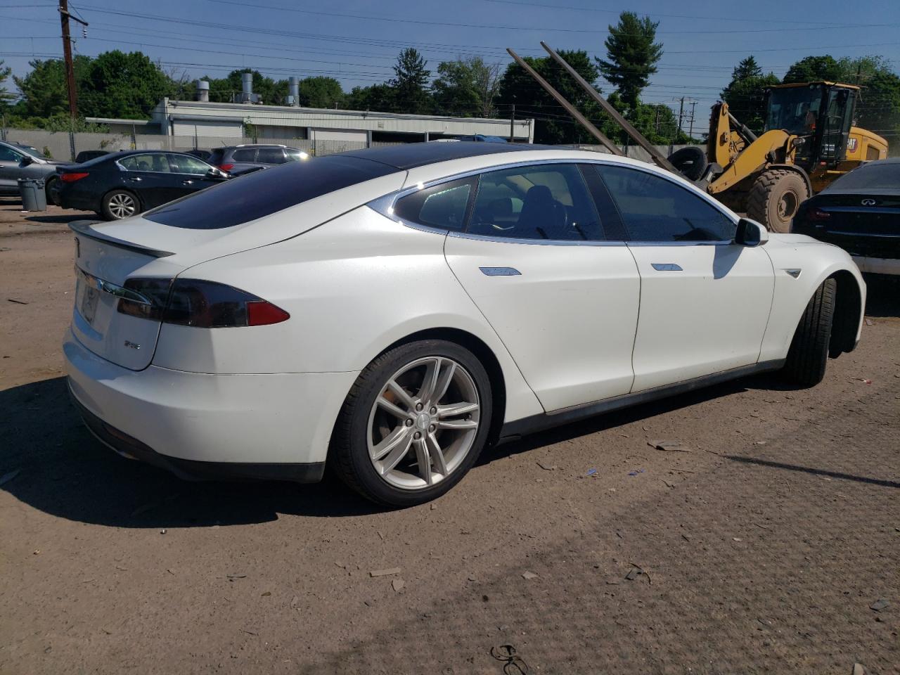 5YJSA1DP0DFP17881 2013 Tesla Model S