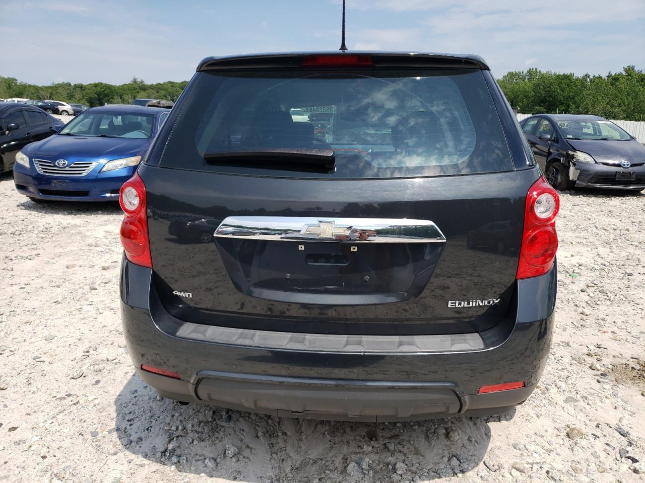 2013 Chevrolet Equinox Ls vin: 2GNFLCEK8D6335511