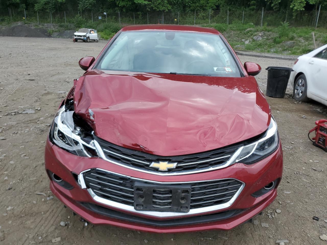 2018 Chevrolet Cruze Premier vin: 3G1BF6SM4JS632948