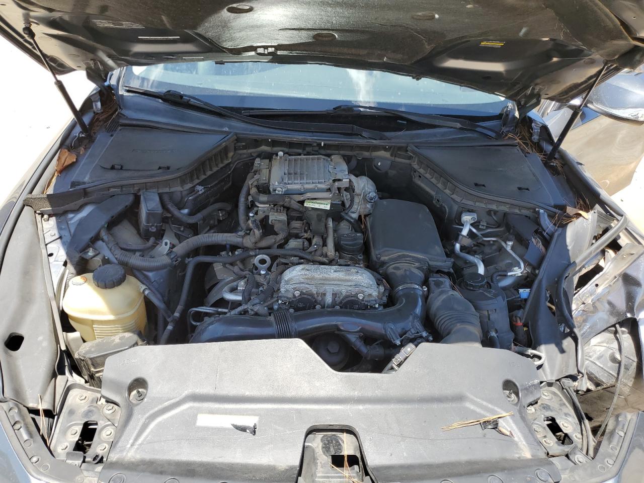 JN1CV7AR7GM250104 2016 Infiniti Q50 Base