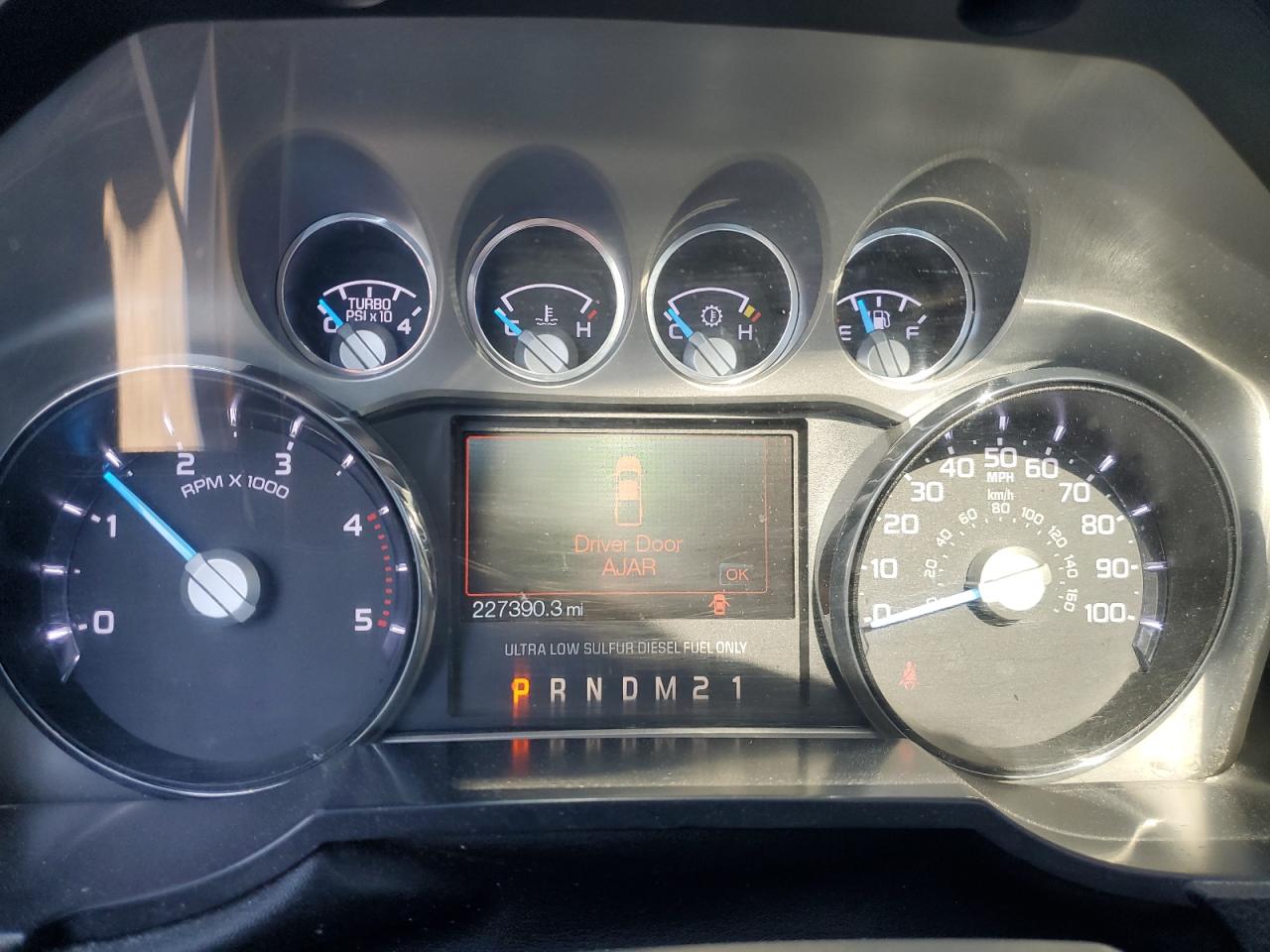 1FT8W3BT7FED25847 2015 Ford F350 Super Duty