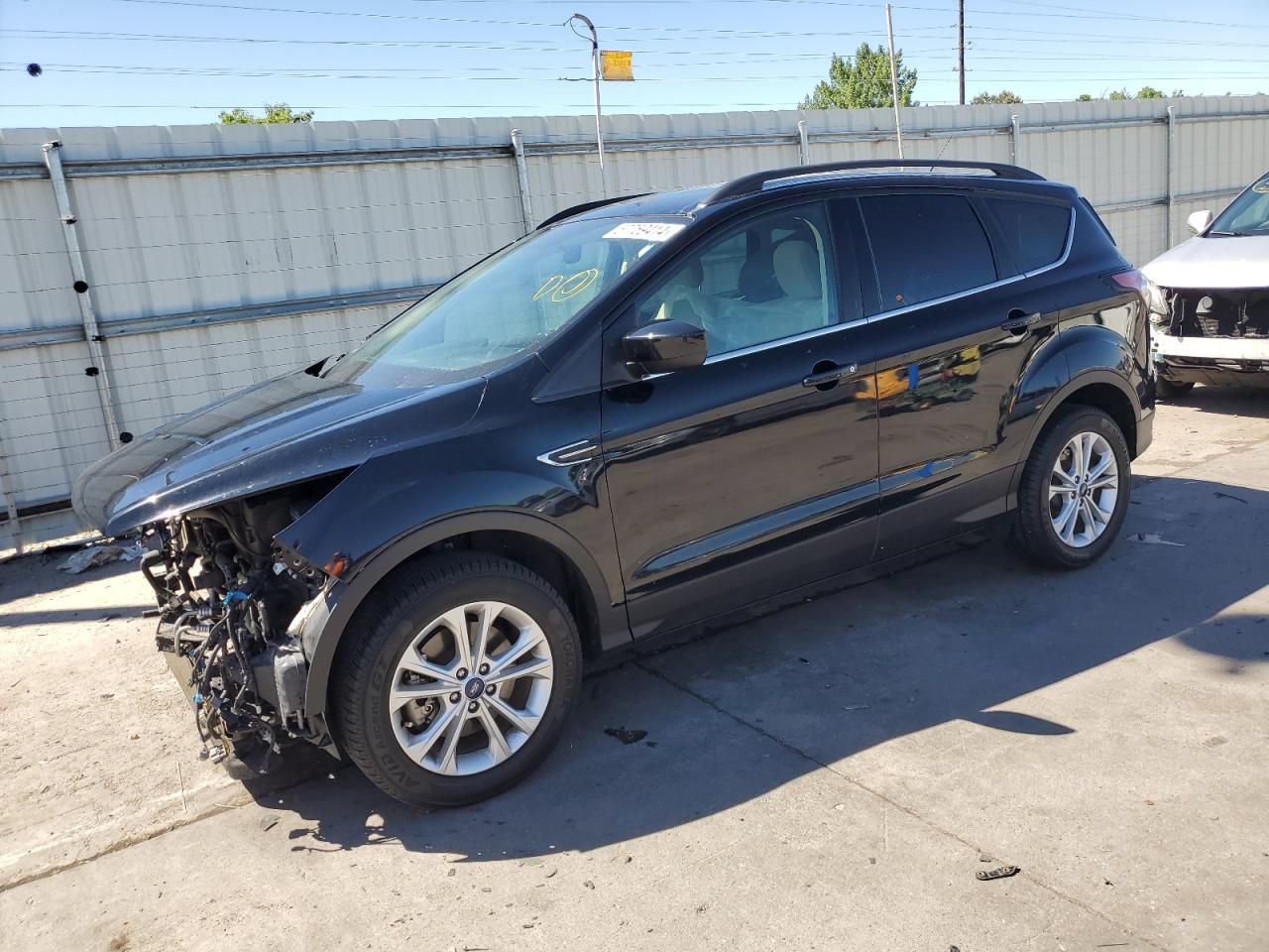 2018 Ford Escape Se vin: 1FMCU9GD6JUB17585