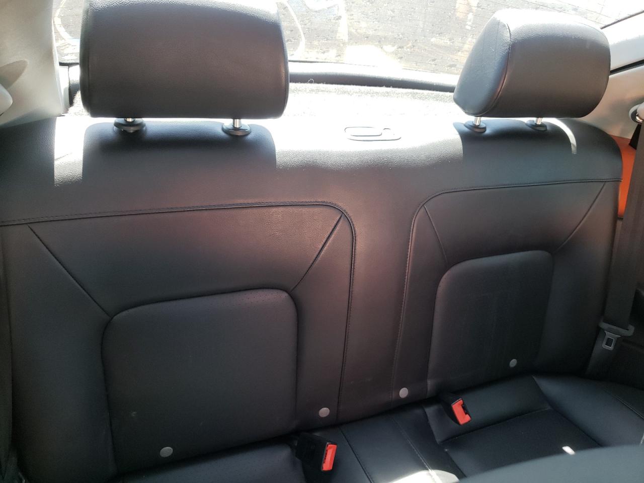 3VWRW3AG5AM035048 2010 Volkswagen New Beetle