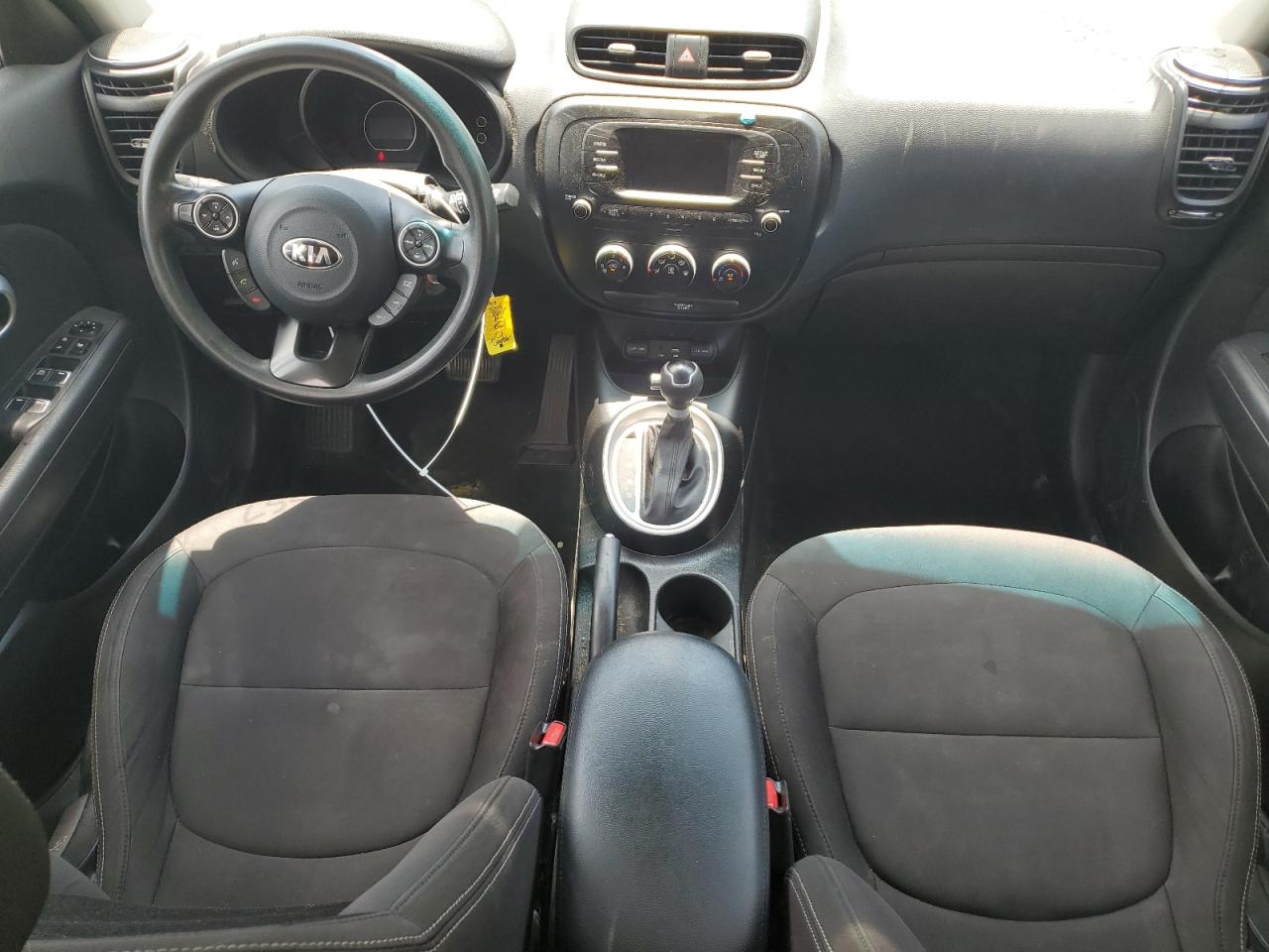 KNDJN2A20J7576410 2018 Kia Soul