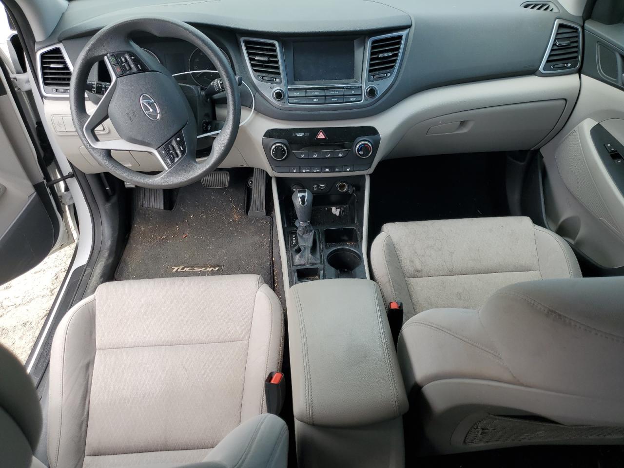 KM8J33A45JU615499 2018 Hyundai Tucson Sel