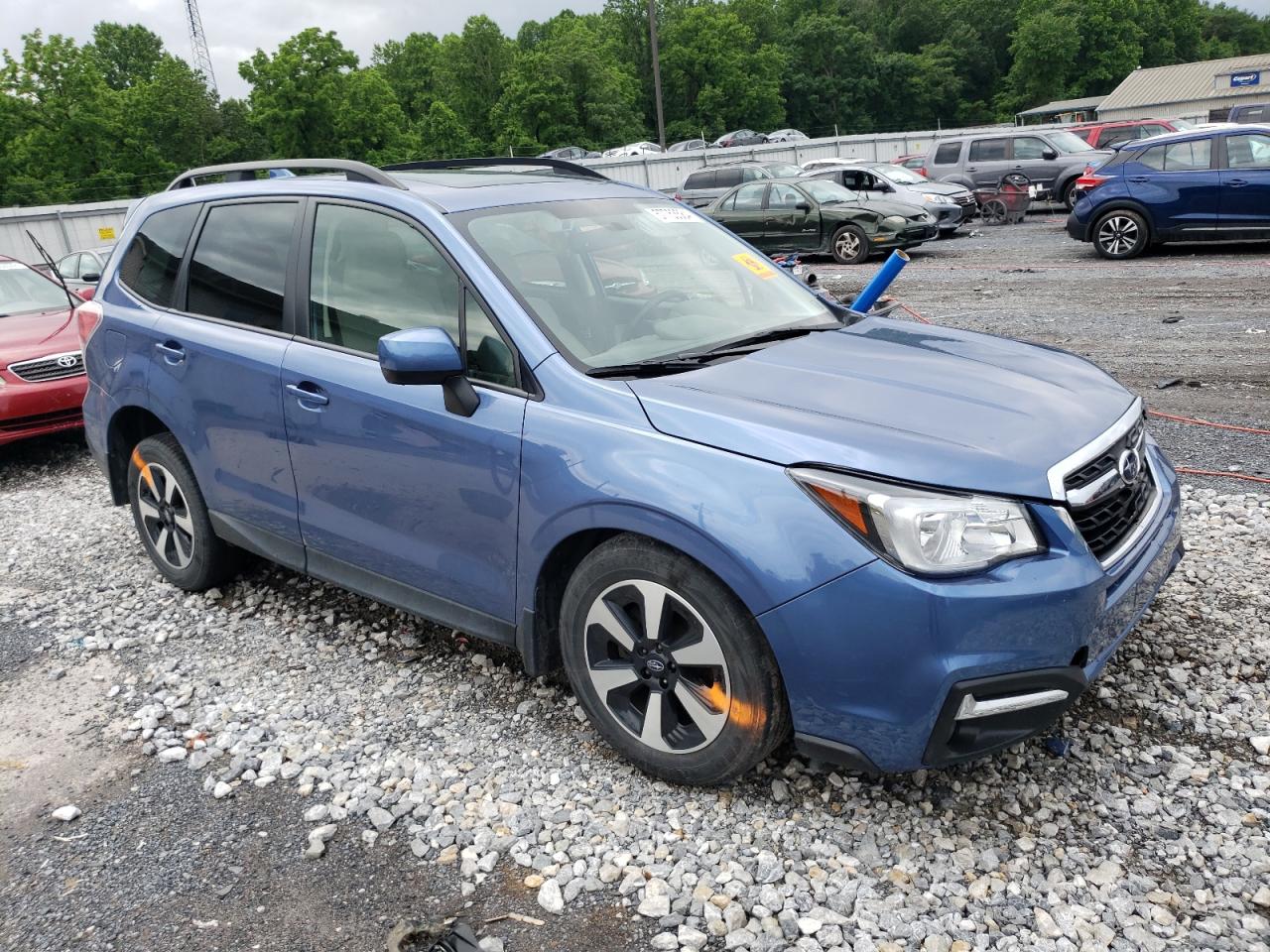 JF2SJAGC5JH484957 2018 Subaru Forester 2.5I Premium