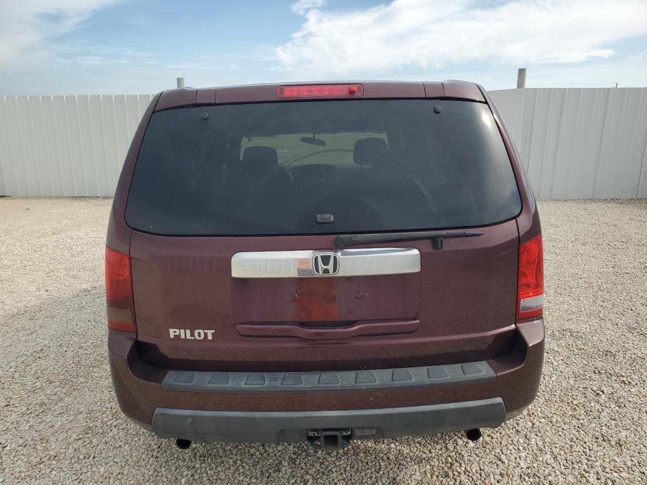 5FNYF3H21BB049186 2011 Honda Pilot Lx