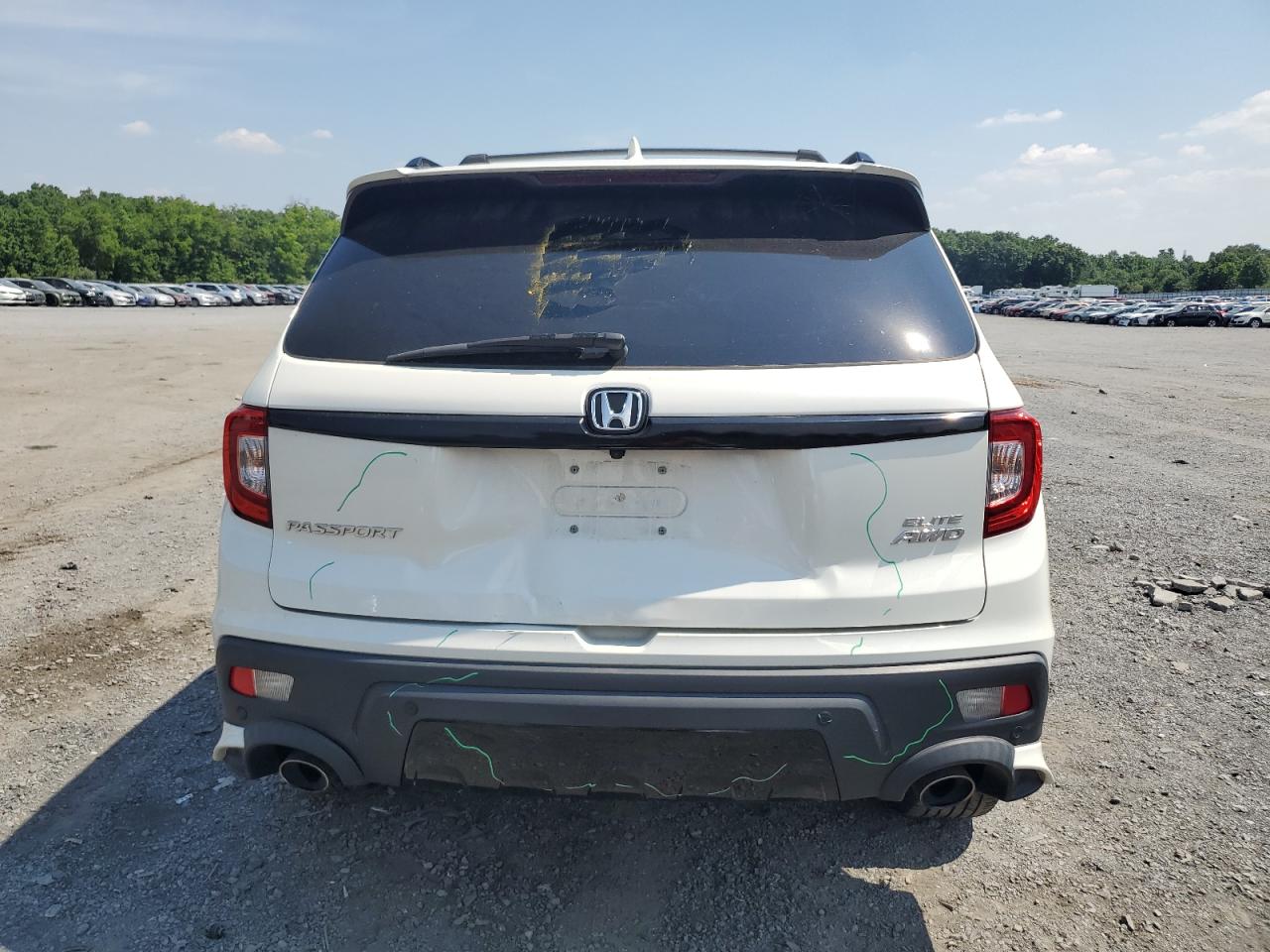5FNYF8H09KB014357 2019 Honda Passport Elite