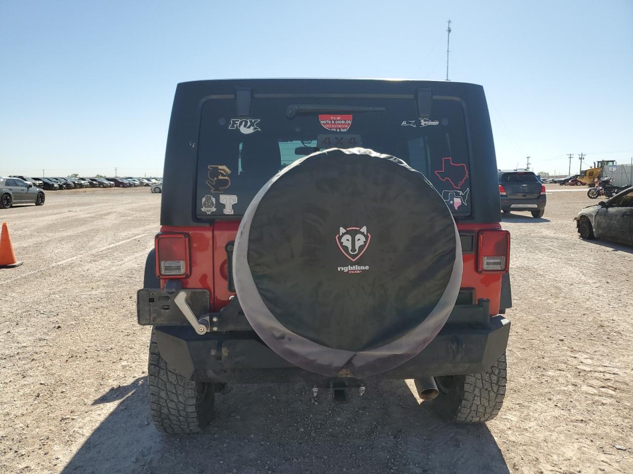 1C4BJWFG6EL285127 2014 Jeep Wrangler Unlimited Rubicon