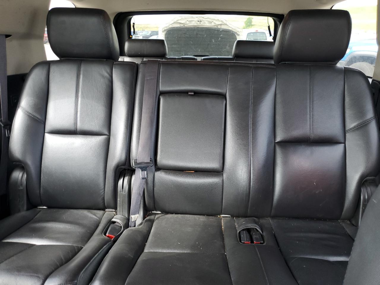 1GNSKBE02DR101296 2013 Chevrolet Tahoe K1500 Lt