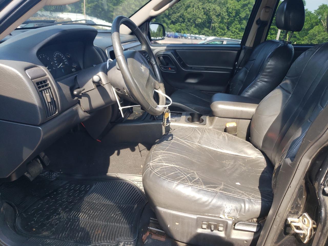 1J4GW48S44C172461 2004 Jeep Grand Cherokee Laredo