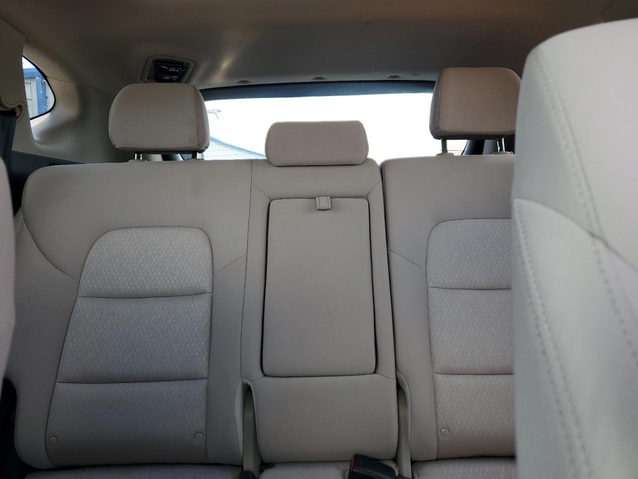 KM8J33A27HU579761 2017 Hyundai Tucson Limited