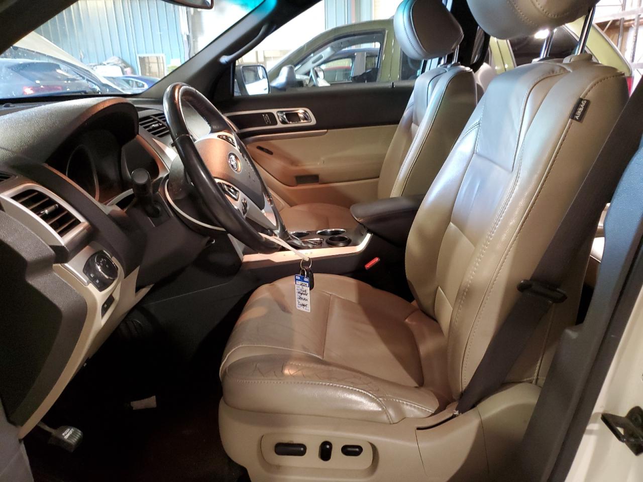 1FMHK7D88BGA72415 2011 Ford Explorer Xlt