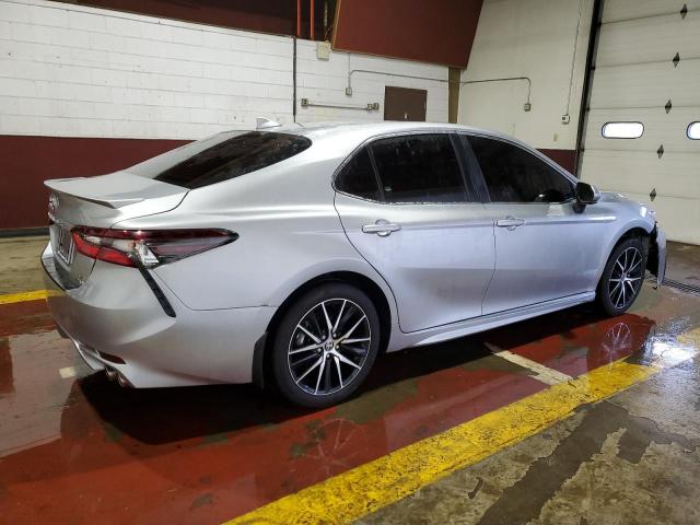 Vin: 4t1g11bk2ru112204, lot: 55888834, toyota camry se night shade 20243