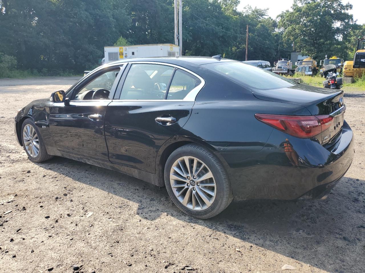 2018 Infiniti Q50 Luxe vin: JN1EV7AR9JM432807