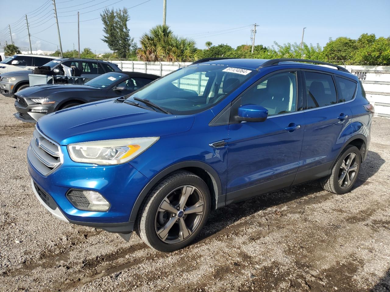 1FMCU0GD3HUA76063 2017 Ford Escape Se