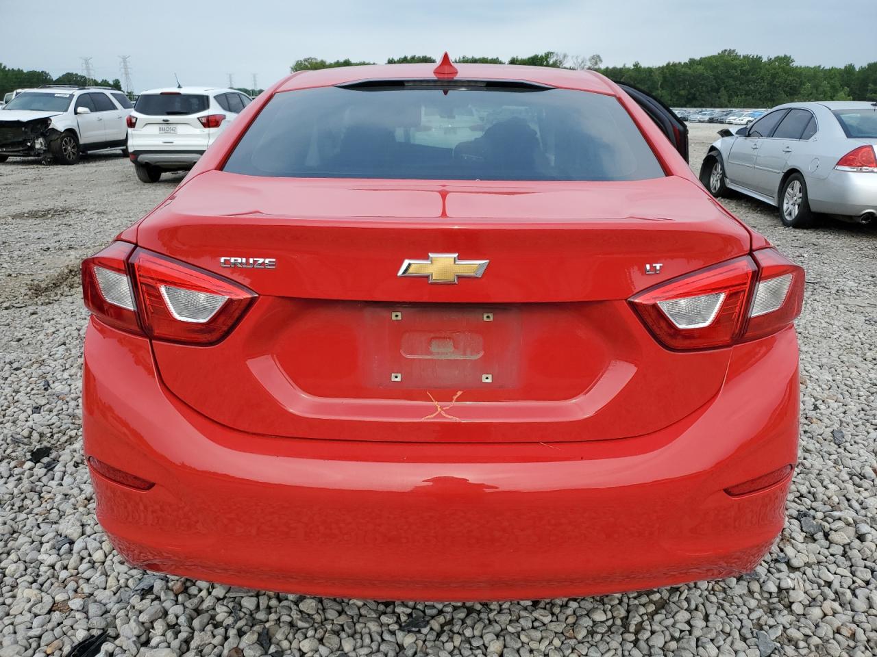 2018 Chevrolet Cruze Lt vin: 1G1BE5SMXJ7169001