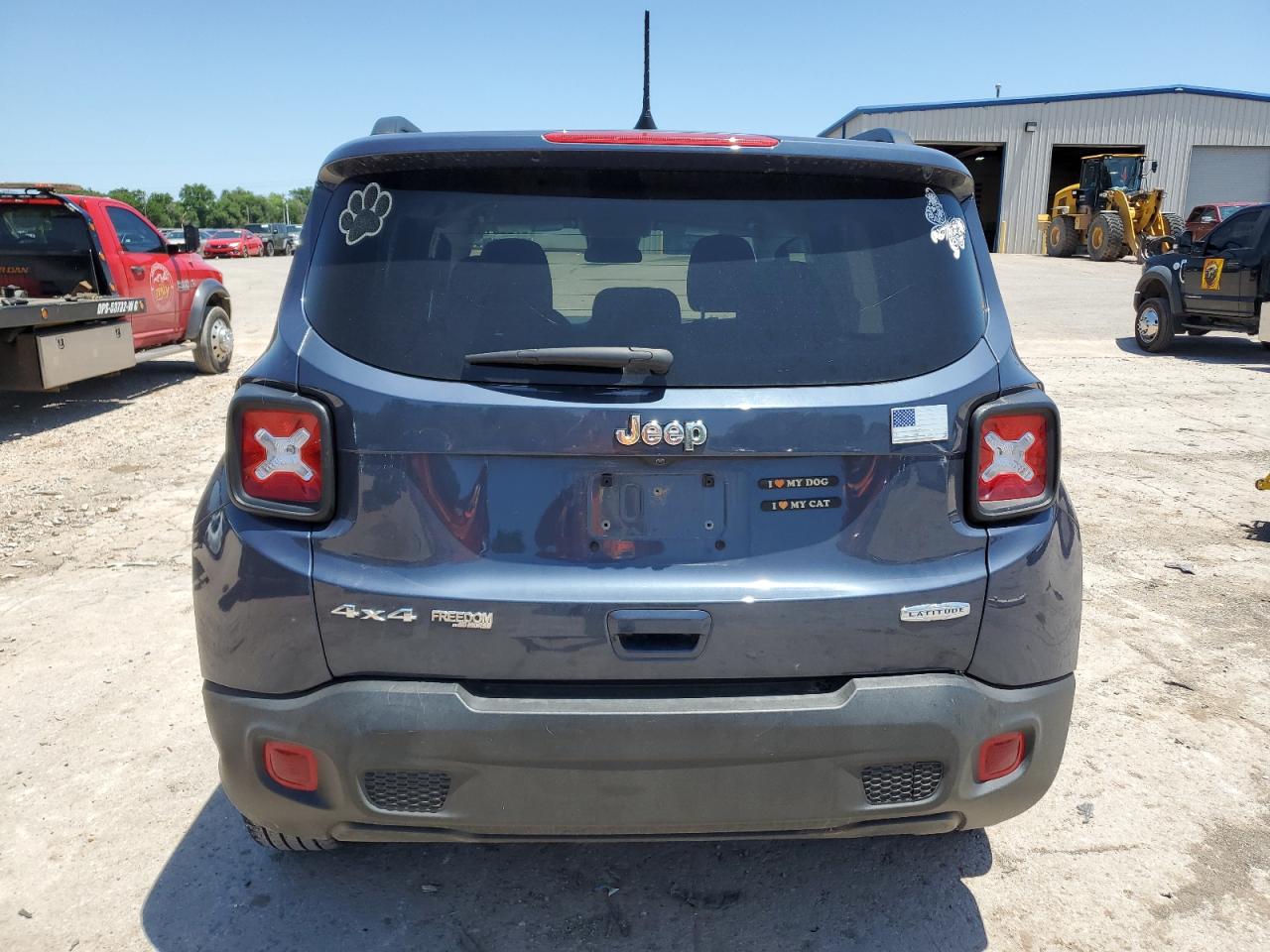 ZACNJDB11NPN53500 2022 Jeep Renegade Latitude