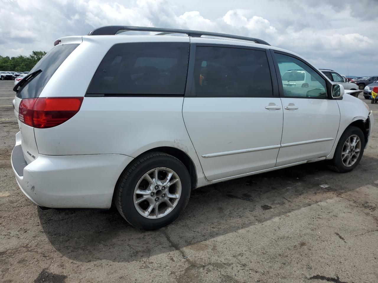 5TDZA22C44S213446 2004 Toyota Sienna Xle