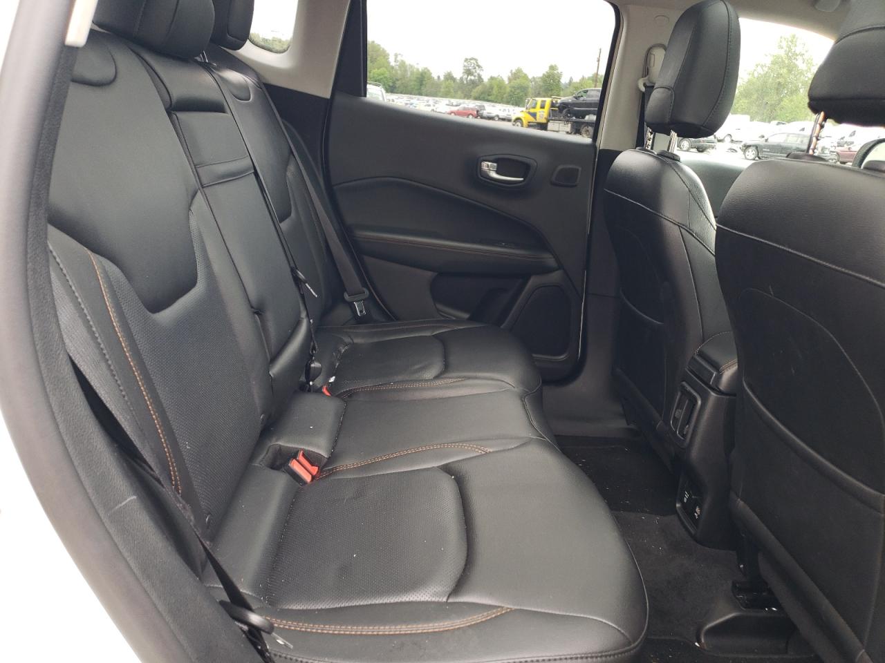 3C4NJDCB1JT245207 2018 Jeep Compass Limited