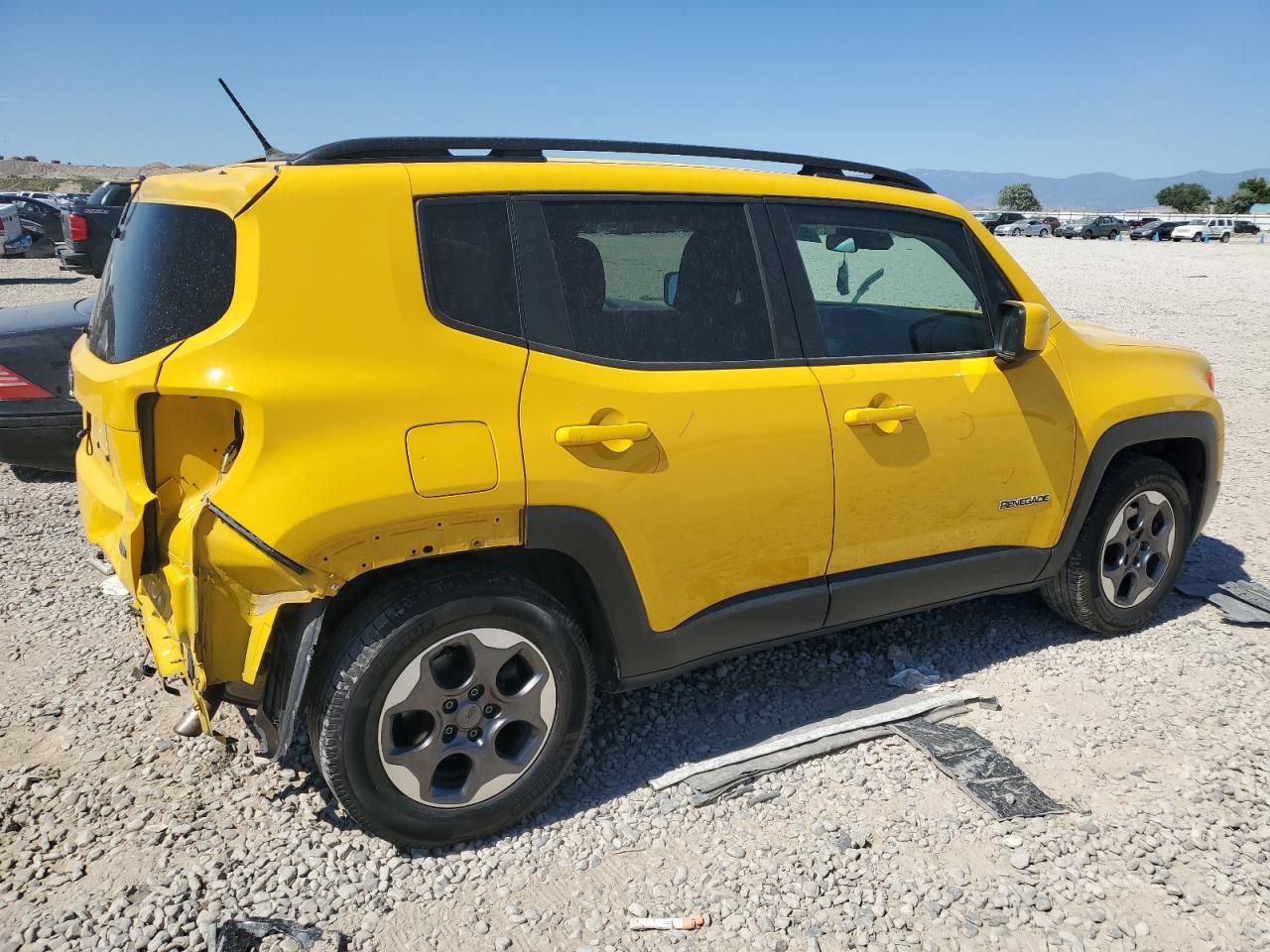 ZACCJABH6FPB80882 2015 Jeep Renegade Latitude