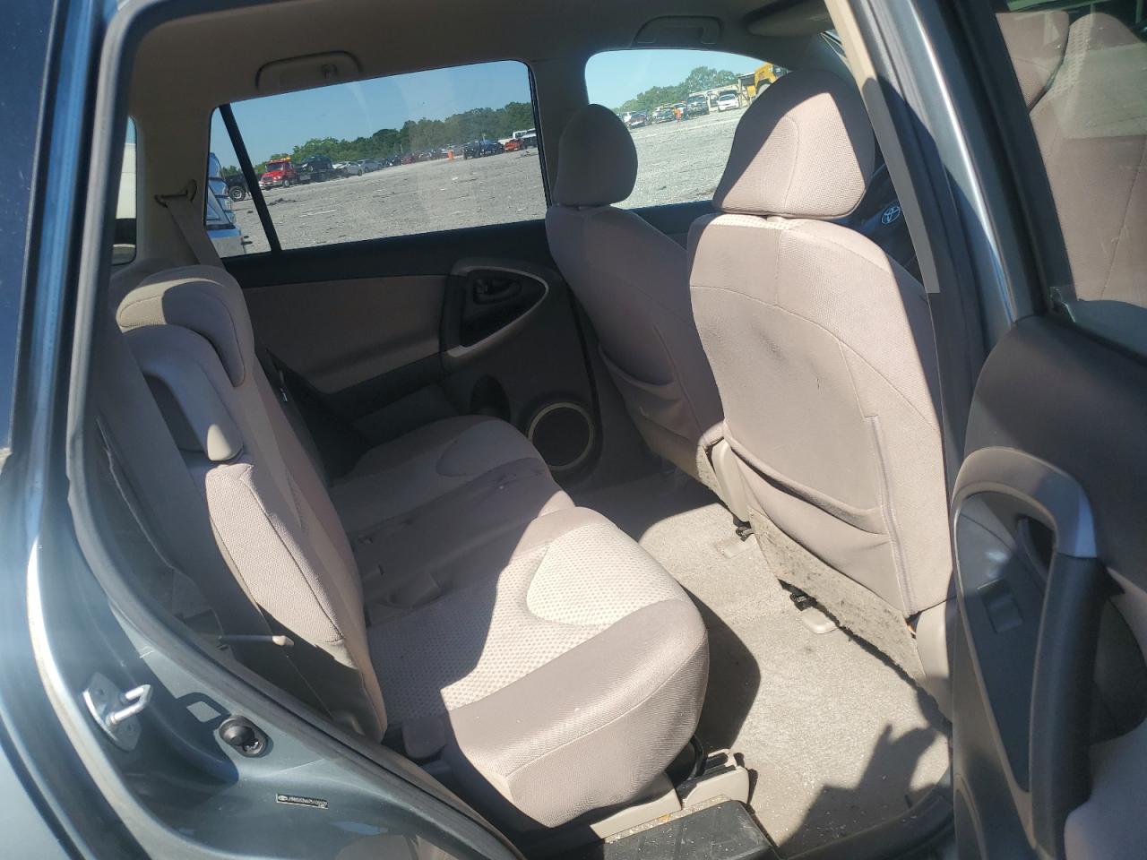 JTMBD33V675101529 2007 Toyota Rav4