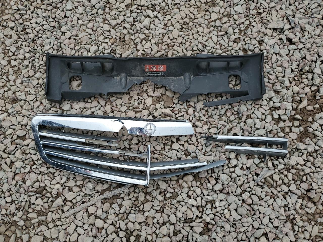 WDDGF8BB9CF897711 2012 Mercedes-Benz C 300 4Matic