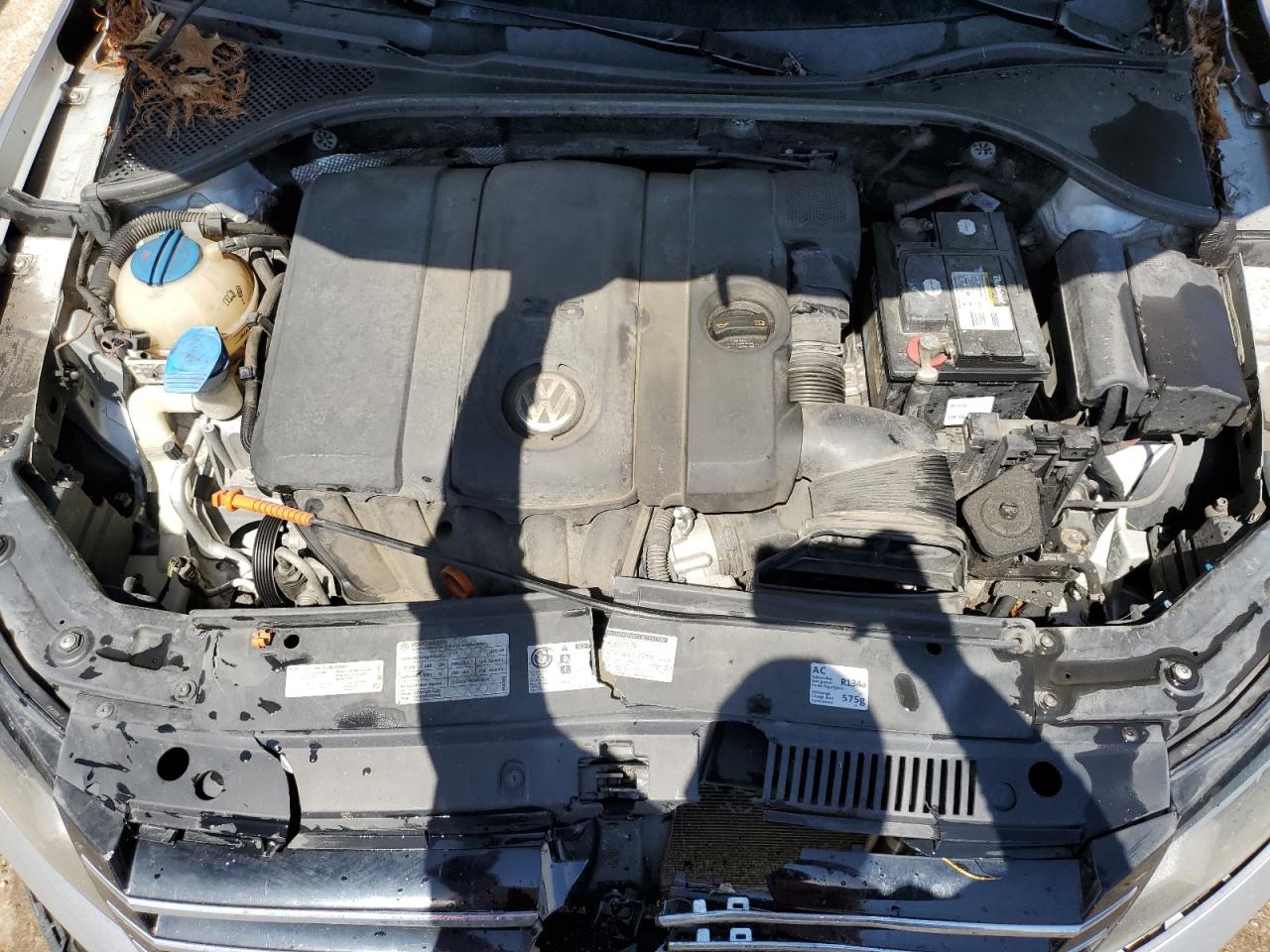 1VWBP7A3XCC104355 2012 Volkswagen Passat Se