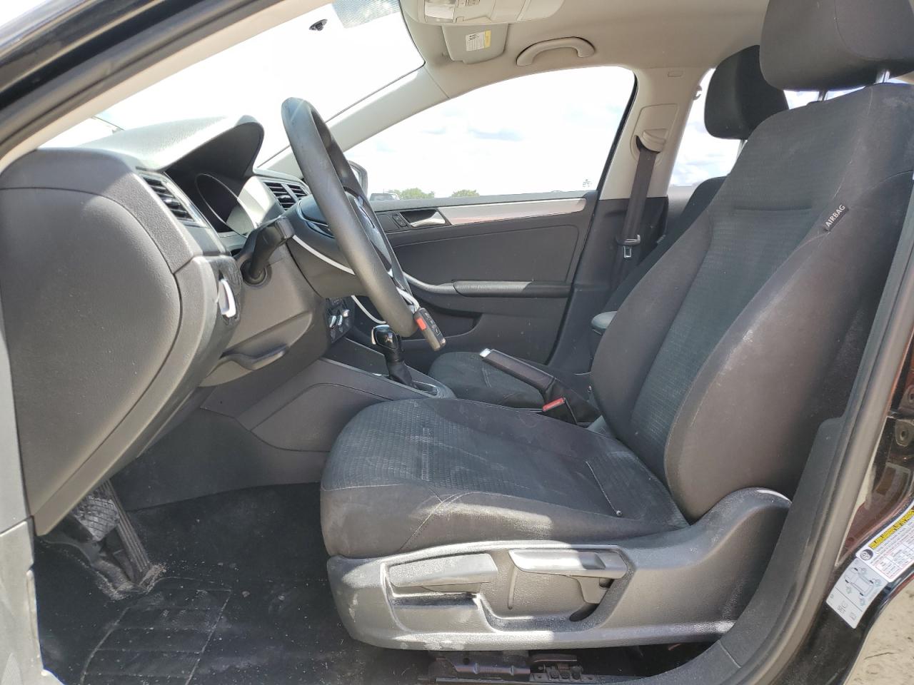 3VWD67AJ8GM401722 2016 Volkswagen Jetta Se