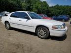 LINCOLN TOWN CAR S photo