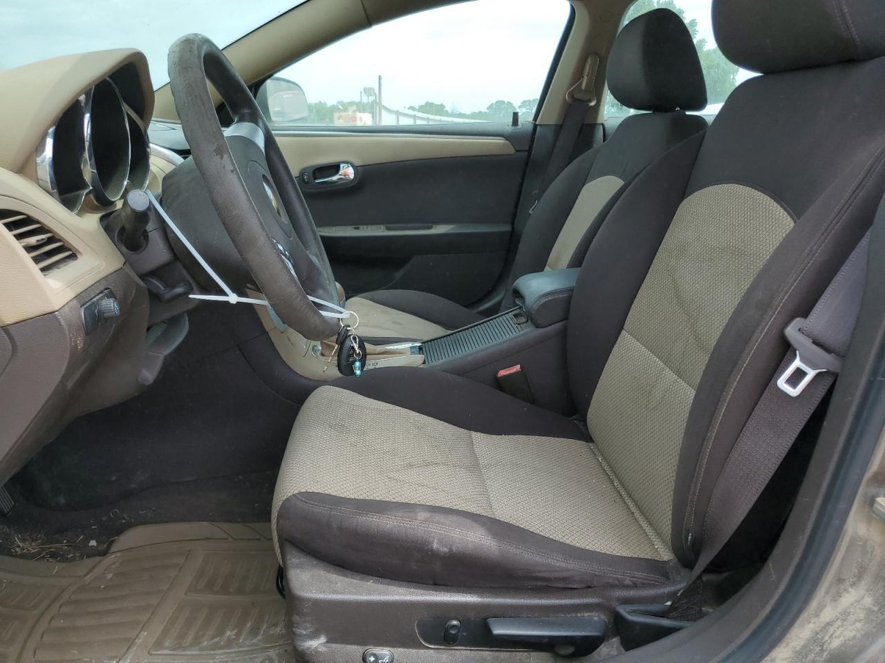 1G1ZB5EB9AF316660 2010 Chevrolet Malibu Ls