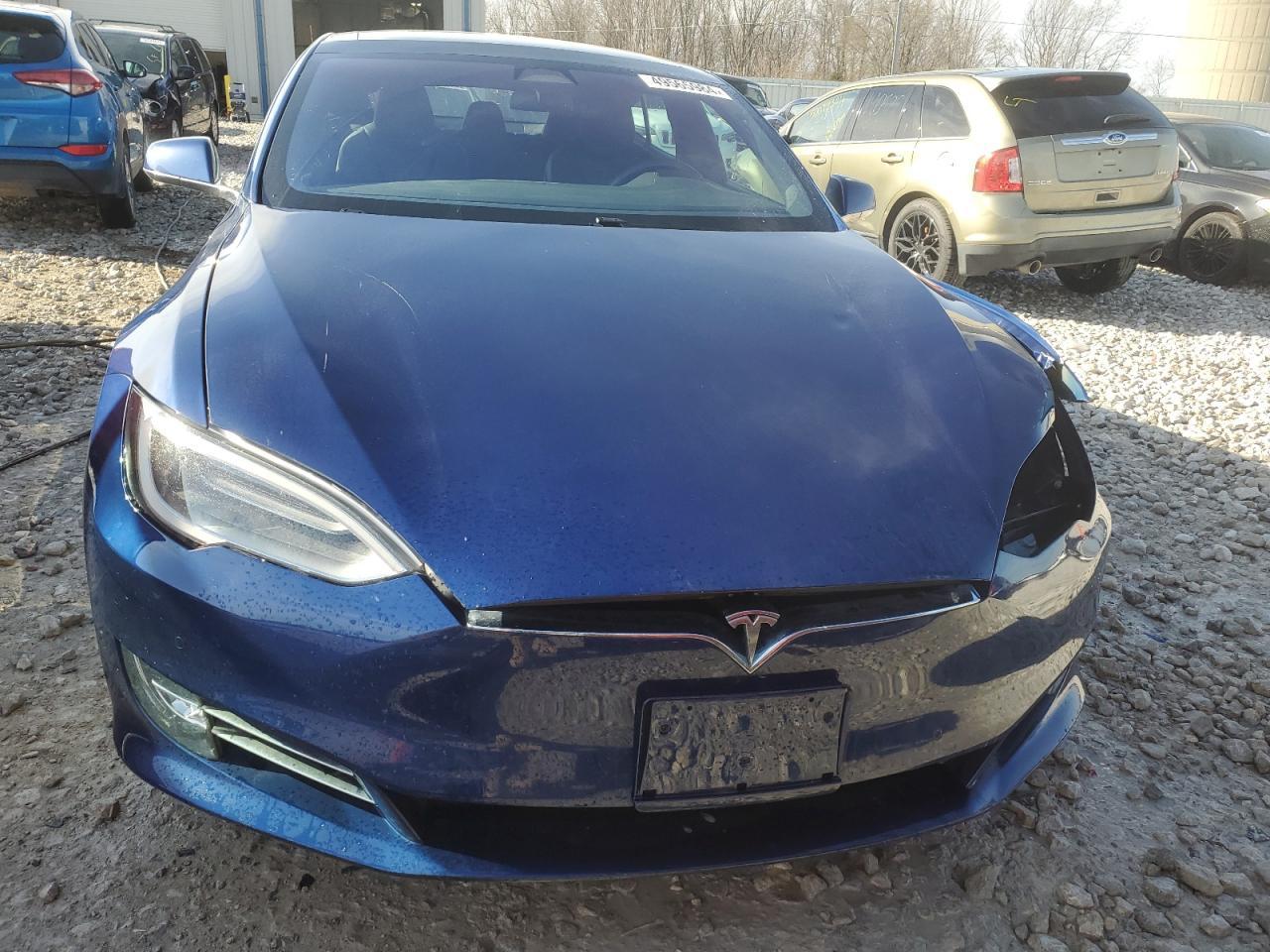 5YJSA1E27HF218360 2017 Tesla Model S