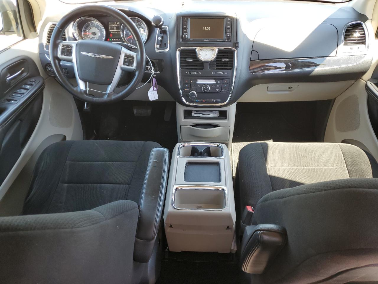 2C4RC1BG3CR119430 2012 Chrysler Town & Country Touring