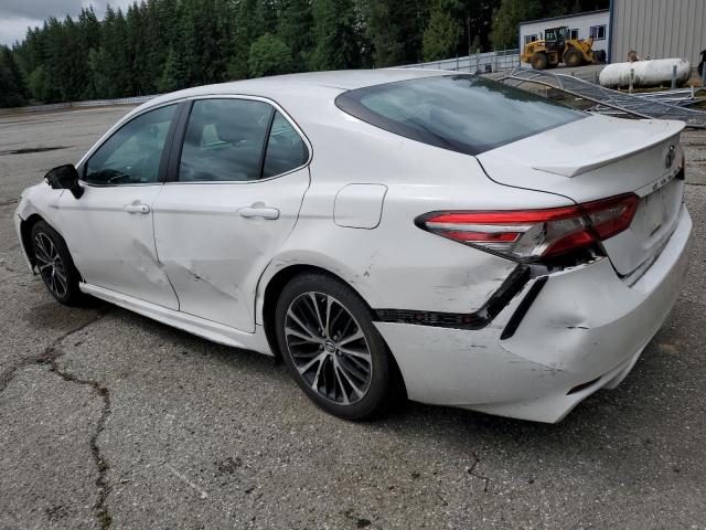 4T1B11HK4JU077879 2018 TOYOTA CAMRY - Image 2