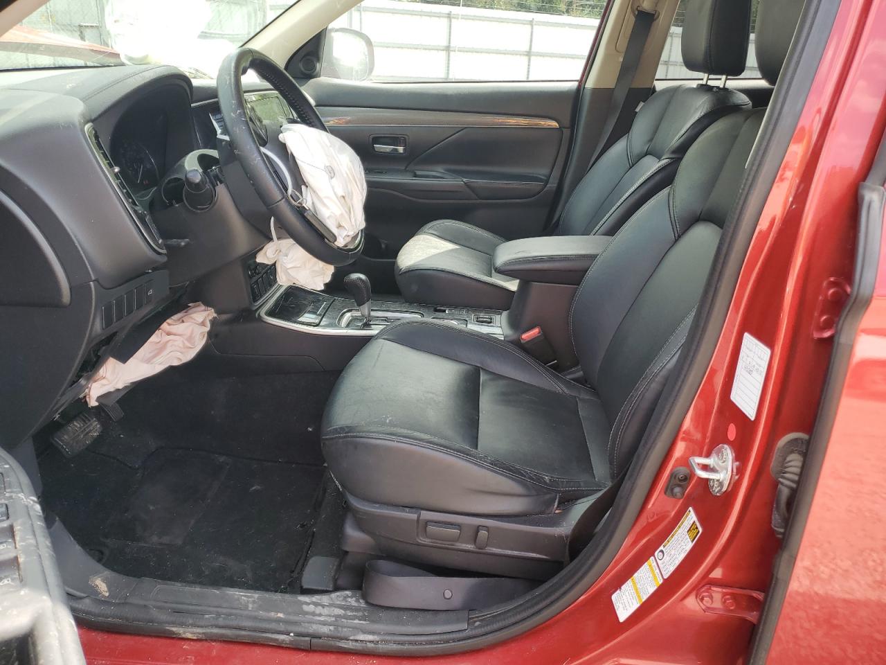 JA4AZ3A39KZ013424 2019 Mitsubishi Outlander Se