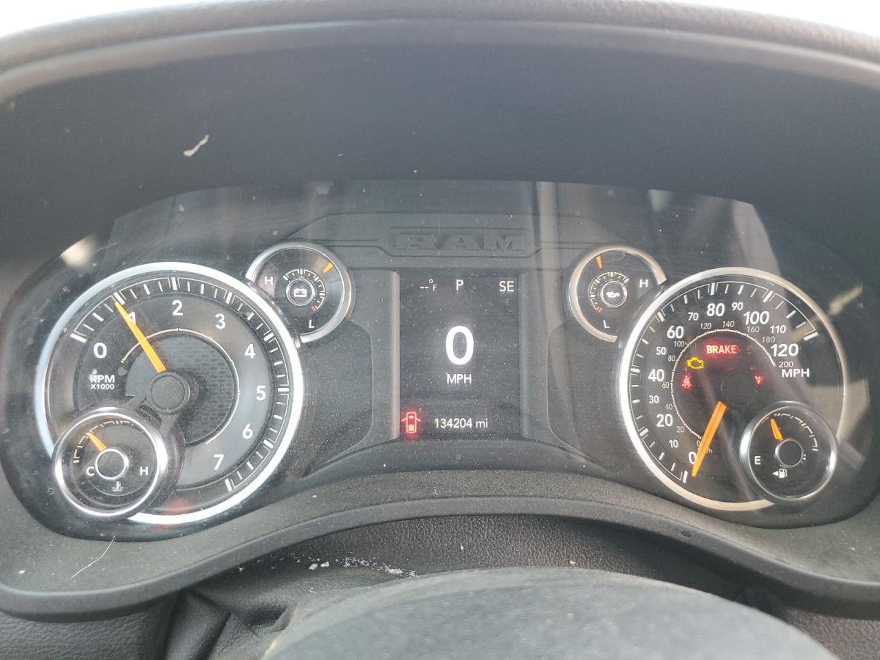 1C6RREGT4KN526686 2019 Ram 1500 Tradesman