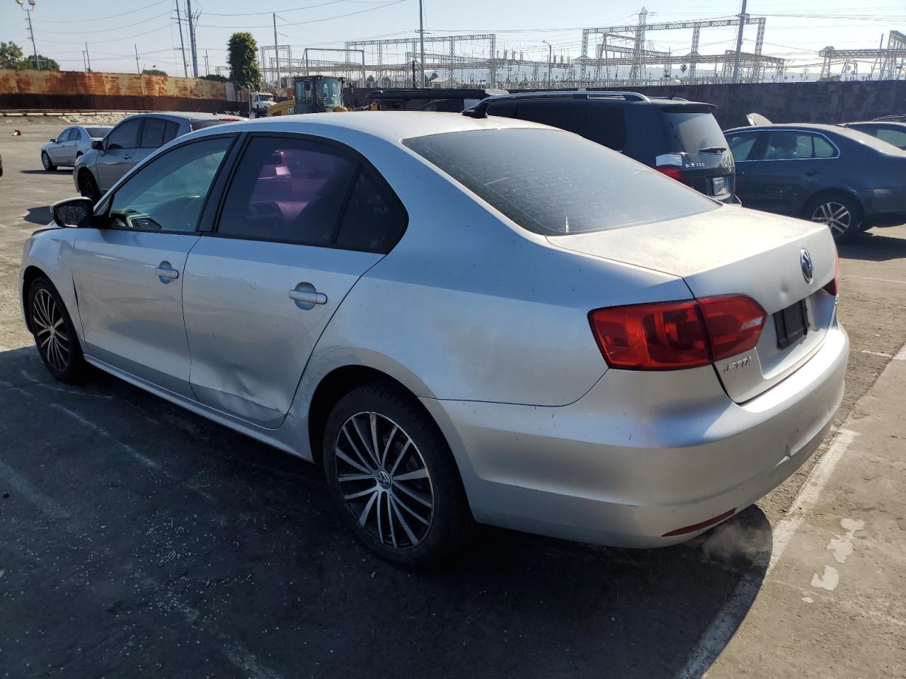 3VWDZ7AJ8BM370262 2011 Volkswagen Jetta Se