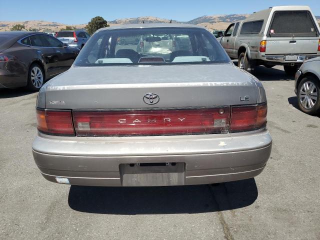 1994 Toyota Camry Le VIN: JT2SK12E2R0203107 Lot: 59358674